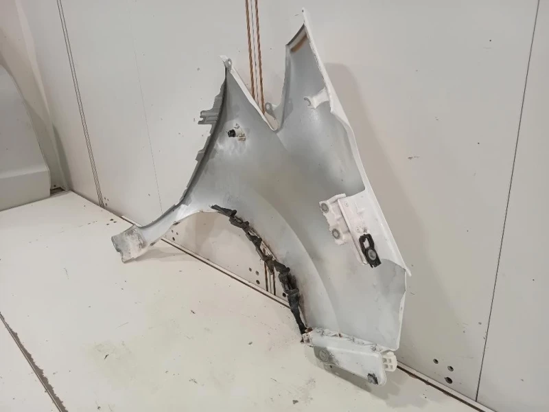 Parafango ANT SX 63101JX00A Nissan Nv200 2009