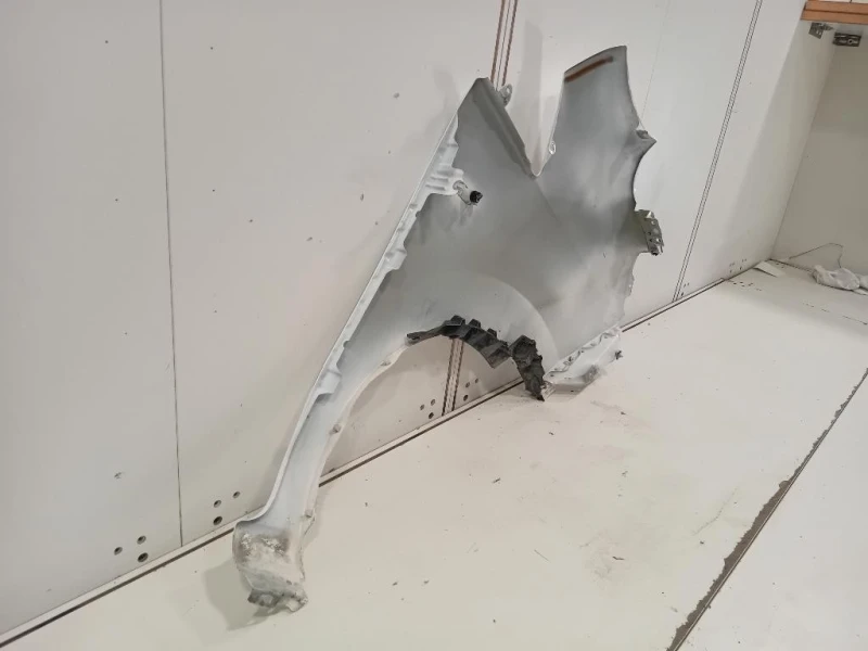Parafango ANT SX 63101JX00A Nissan Nv200 2009