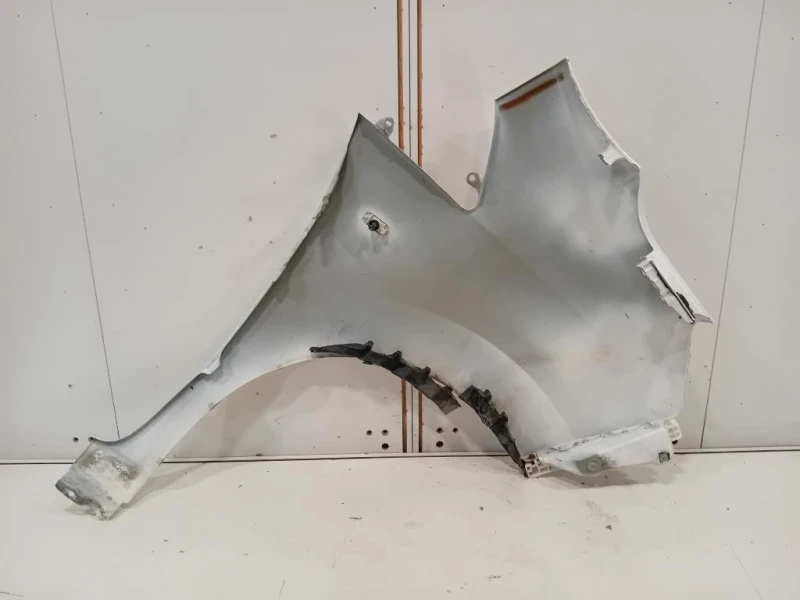 Parafango ANT SX 63101JX00A Nissan Nv200 2009