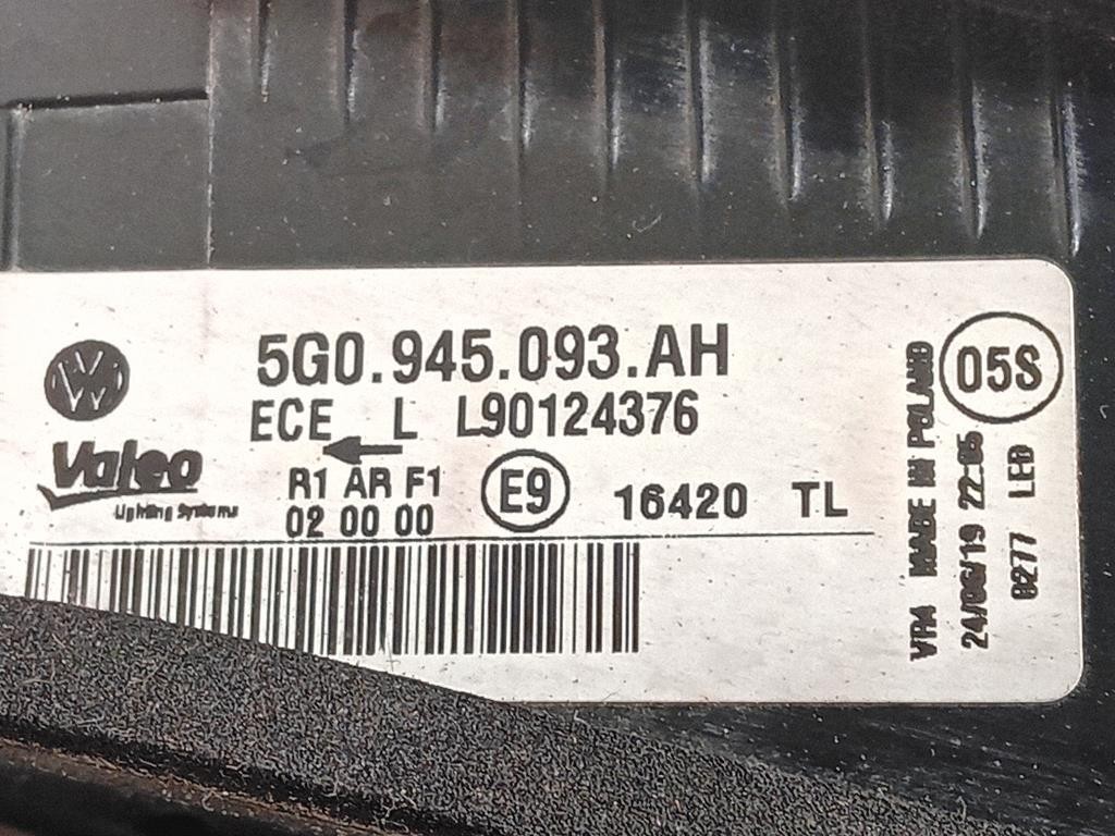 Fanale POST DX 5 G0 945 093 AH Volkswagen GOLF VII 2017