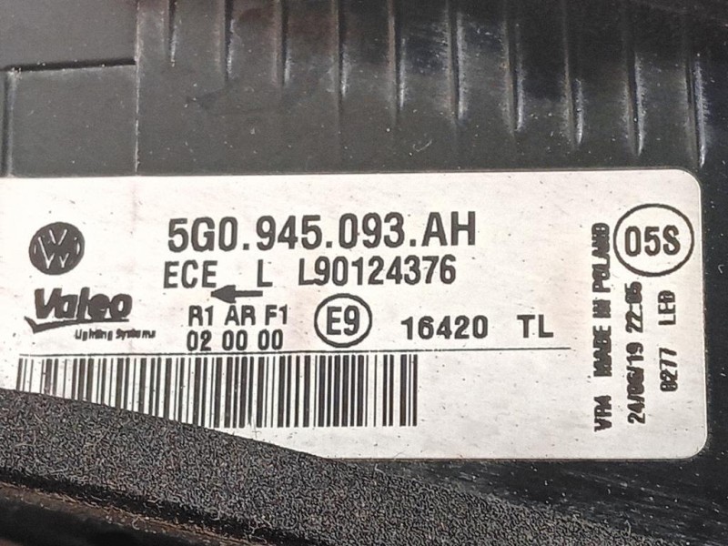 Fanale POST DX 5 G0 945 093 AH Volkswagen GOLF VII 2017