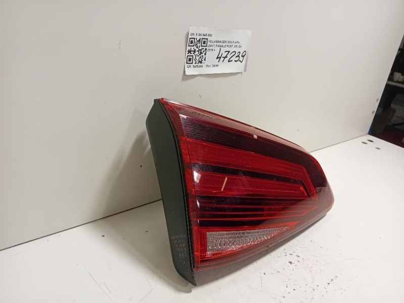 Fanale POST DX 5 G0 945 093 AH Volkswagen GOLF VII 2017