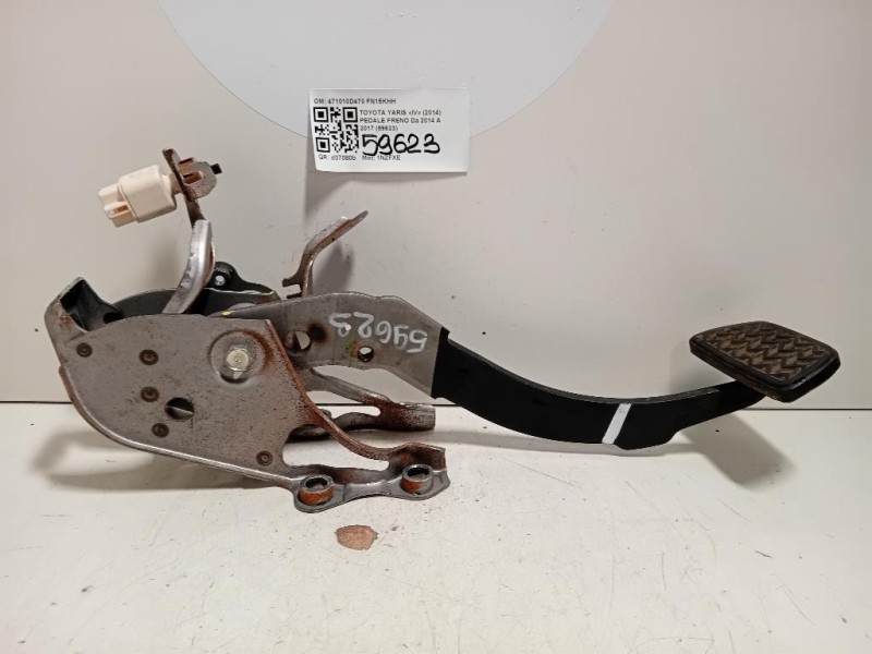 Pedale Freno 471010D470 Toyota Yaris IV 2014