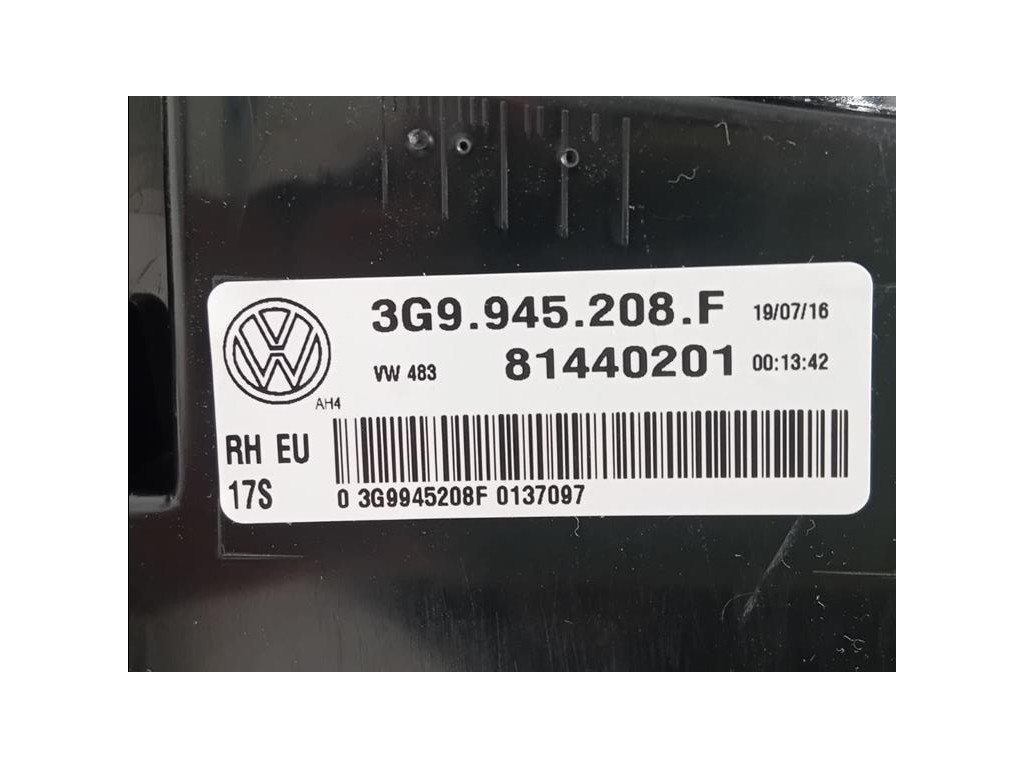 Fanale POST DX 3G9945208 3G9945208F Volkswagen Passat VII 2015