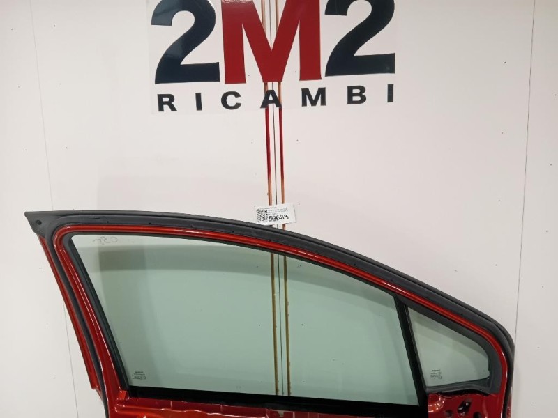 Porta ANT SX 670020D500 Toyota Yaris IV 2014