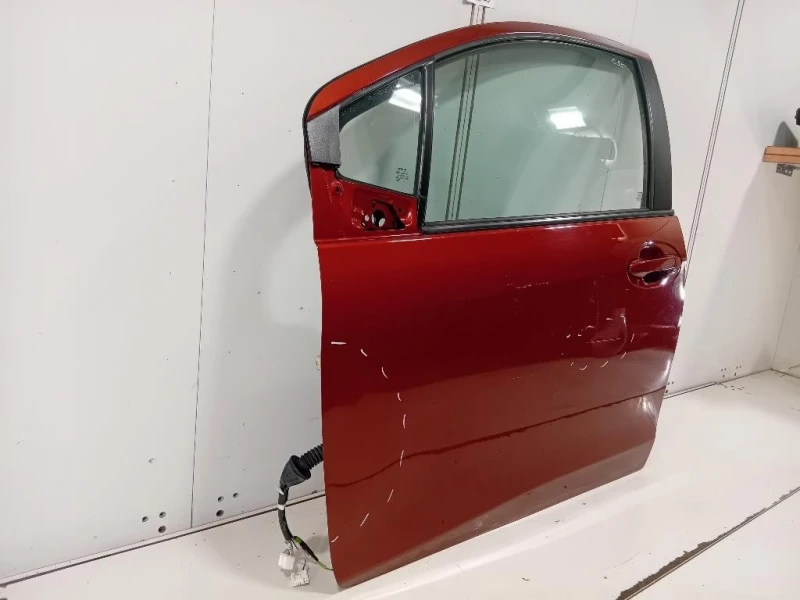 Porta ANT SX 670020D500 Toyota Yaris IV 2014