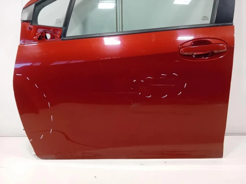 Porta ANT SX 670020D500 Toyota Yaris IV 2014