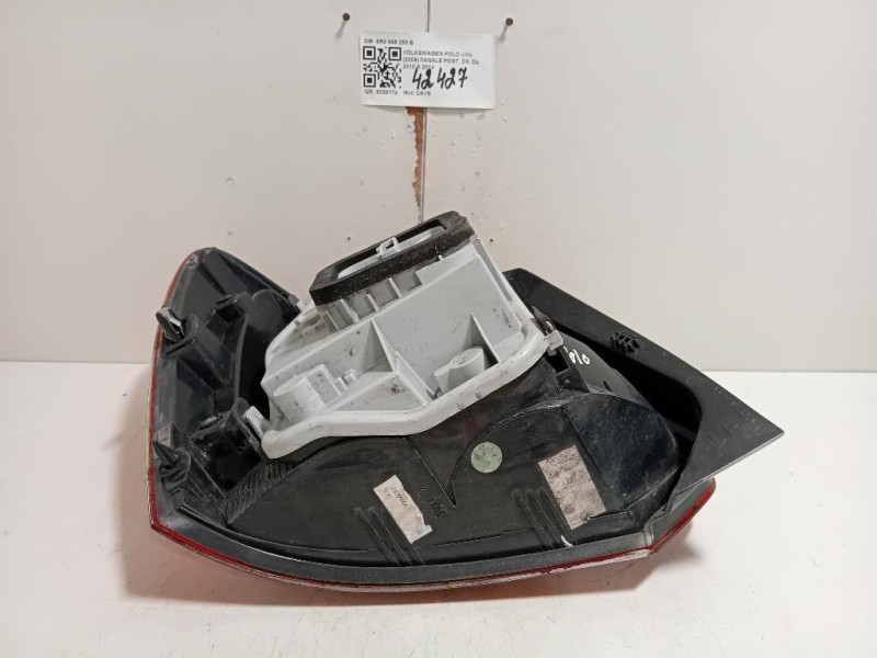 Fanale POST DX 6R0 945 258 B Volkswagen POLO VI 2009
