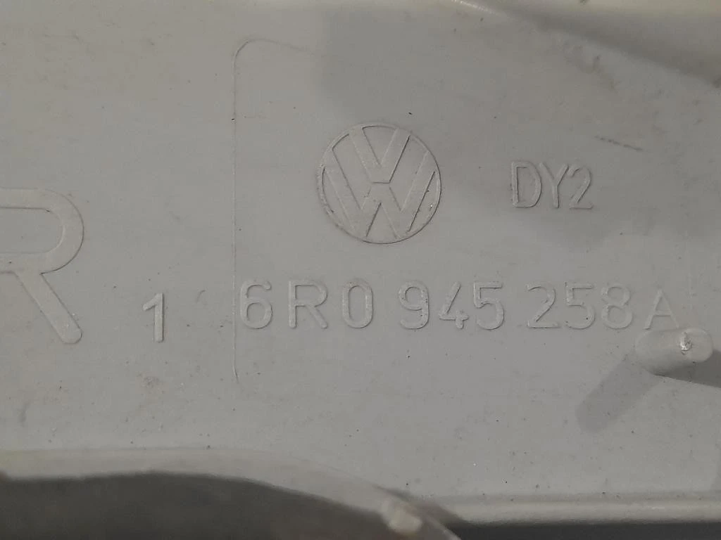 Fanale POST DX 6R0945258 Volkswagen POLO VI 2009