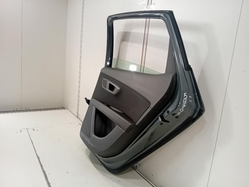 Porta POST DX 5F4833056 Seat LEON 5F1 2013