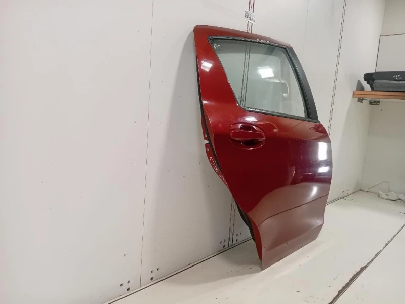 Porta POST DX 670030D190 Toyota Yaris IV 2014