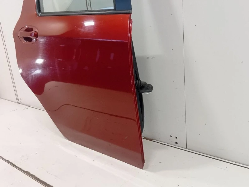 Porta POST DX 670030D190 Toyota Yaris IV 2014