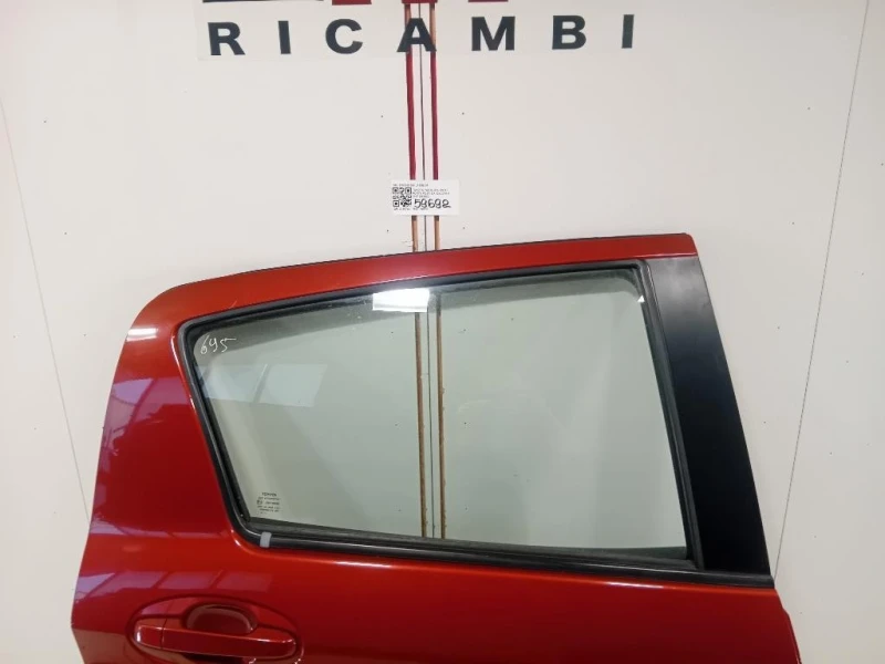Porta POST DX 670030D190 Toyota Yaris IV 2014