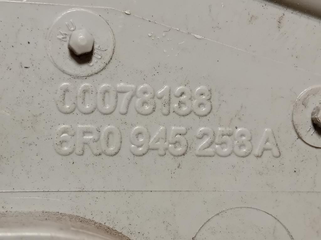 Fanale POST DX 6R0 945 258 B Volkswagen POLO VI 2009