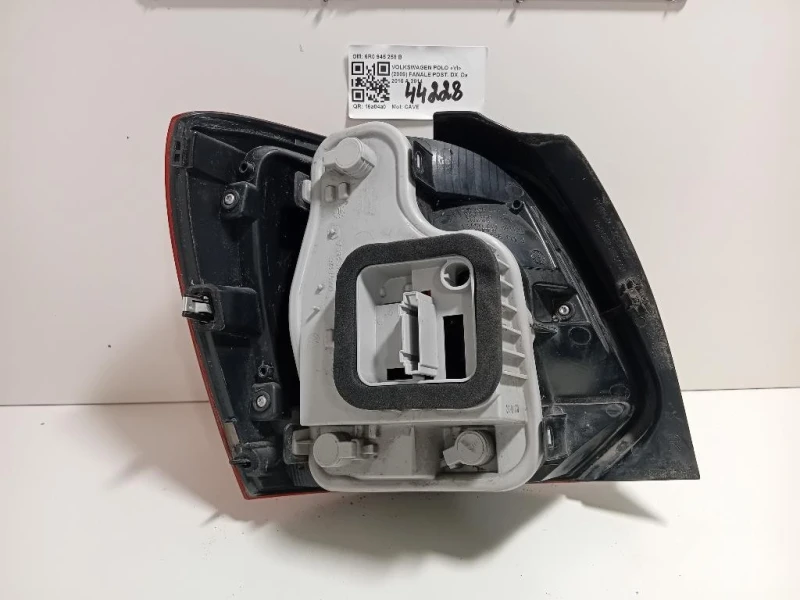 Fanale POST DX 6R0 945 258 B Volkswagen POLO VI 2009