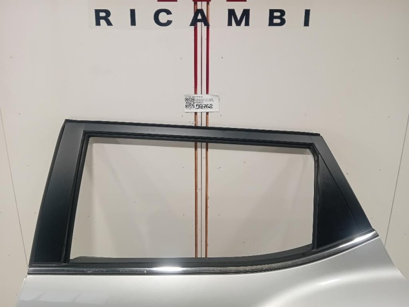 Porta POST SX 6301135002 Ssangyong Tivoli 2015