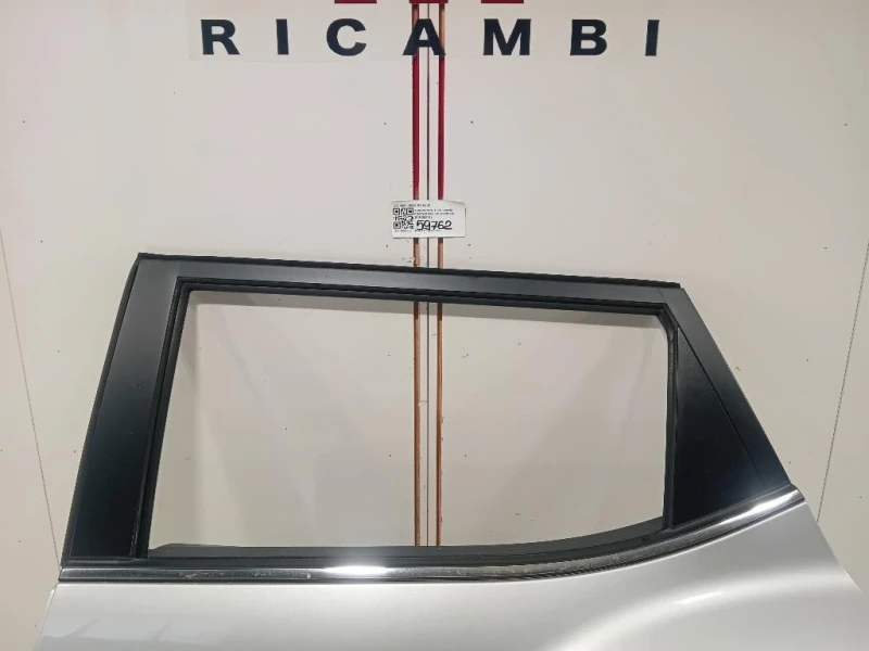 Porta POST SX 6301135002 Ssangyong Tivoli 2015