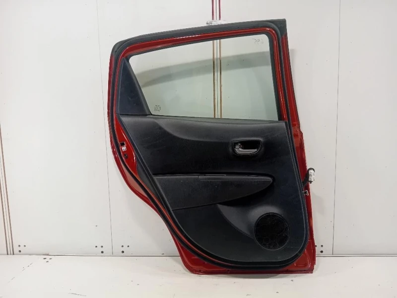 Porta POST SX 670040D210 Toyota Yaris IV 2014