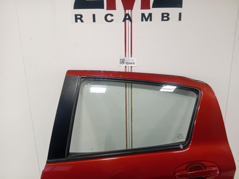 Porta POST SX 670040D210 Toyota Yaris IV 2014