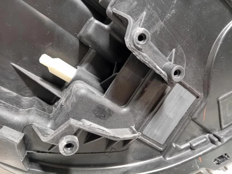 Proiettore ANT SX 9855524680 Peugeot 208 II 2023