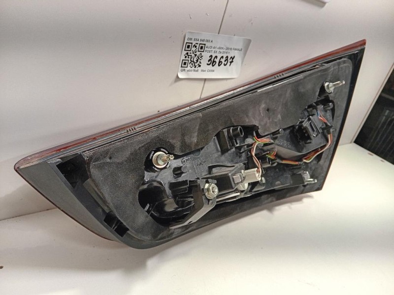 Fanale POST SX 8XA 945 093 A Audi A1 8XK 2015