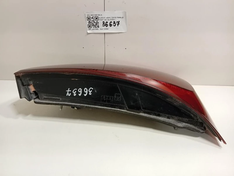 Fanale POST SX 8XA 945 093 A Audi A1 8XK 2015