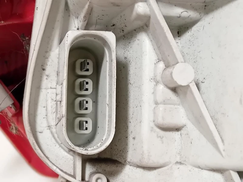 Fanale POST SX 8P4 945 095C Audi A3 8PA Sportback 2008