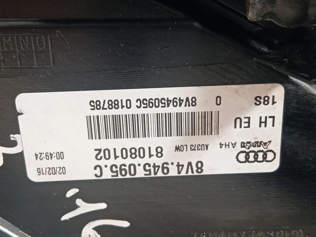 Fanale POST SX 8V4945095C Audi A3 8VF Sportback 2016