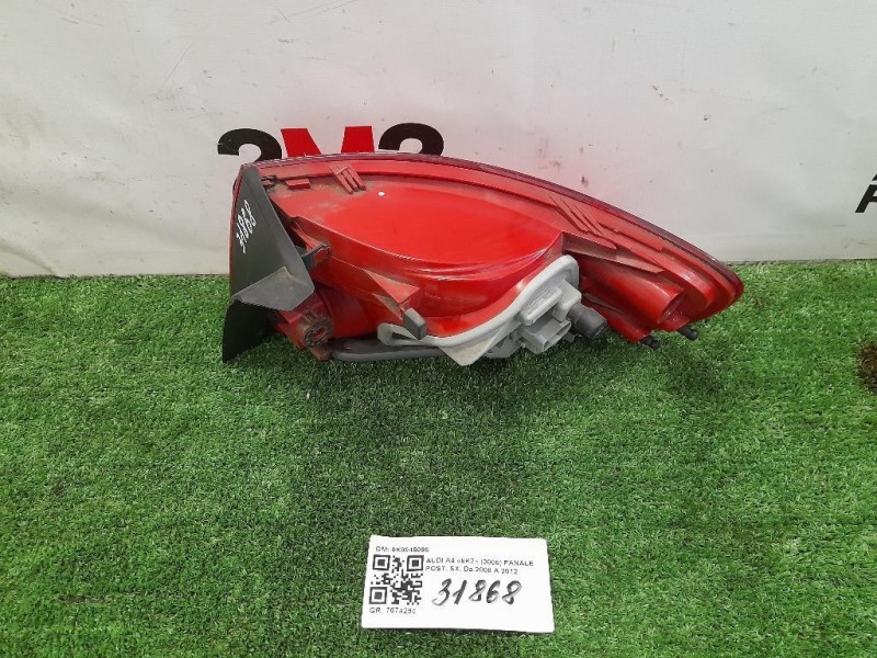 Fanale POST SX 8K9945095 Audi A4 8K2 2008