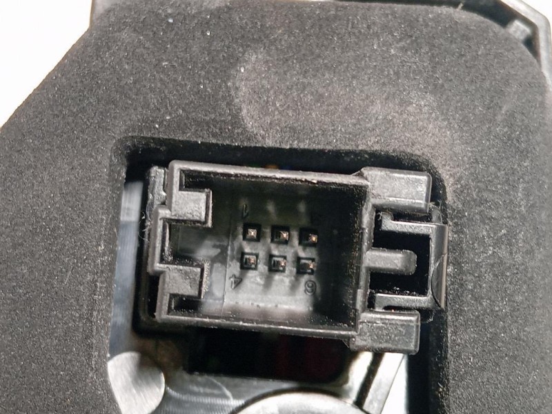 Fanale POST SX 8W9 945 093 D Audi A4 8K2 2012