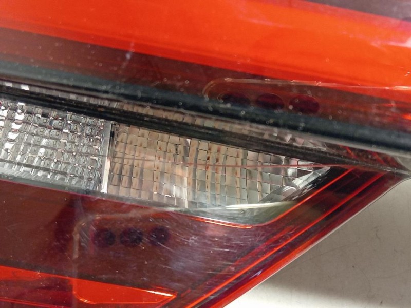 Fanale POST SX 8W9 945 093 D Audi A4 8K2 2012