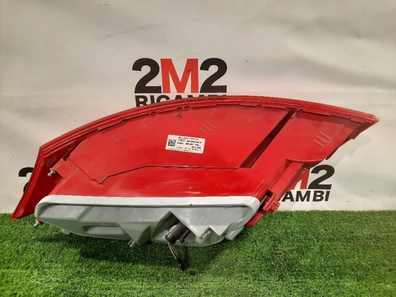 Fanale POST SX 8JO 945 095 F Audi TT 8J3 2010