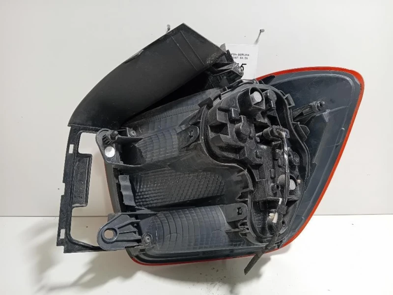 Fanale POST SX 63217241543 Bmw Serie 1 F20 Berlina 2012