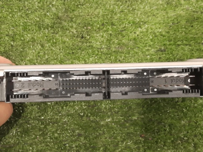 Centralina 6135-9 225 719 01 MODULO CONTROLLO LUCI Bmw Serie 5 F07 GT 2010