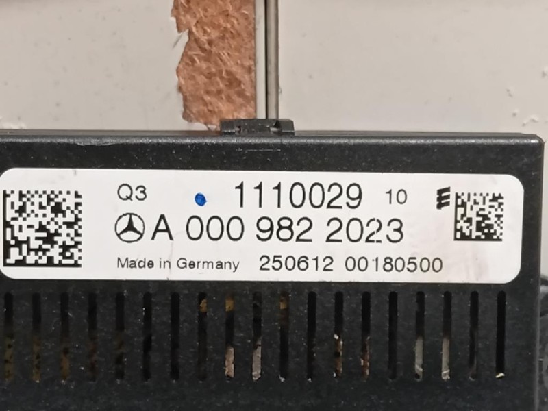 Centralina A0009822023 MODULO BATTERIA RELE Mercedes Classe C W204 2011