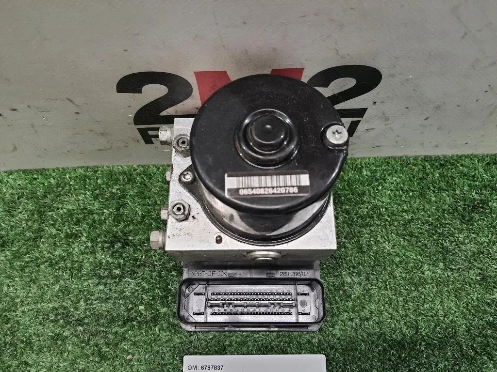 ABS Gruppo ANT 6787837 Bmw Serie 1 E81 Berlina 2005