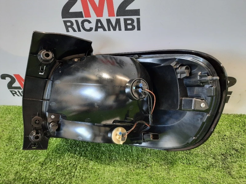 Fanale POST SX YQ00042480 Citroen C3 Aircross 2017