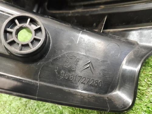 Fanale POST SX 9681727280 Citroen C3 Picasso 2013