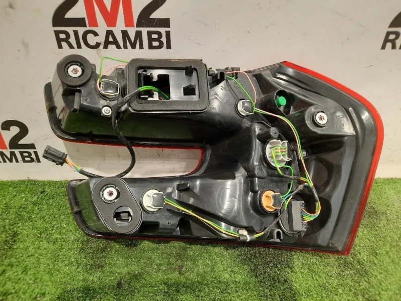 Fanale POST SX 98 144 296 80 Citroen C4 Grand Picasso II 2016