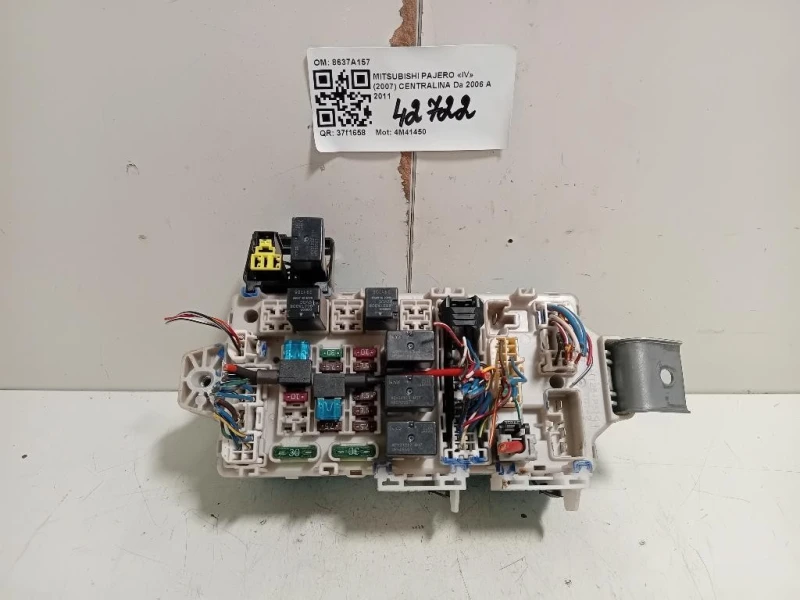 Centralina 8637A157 Mitsubishi Pajero IV 2007