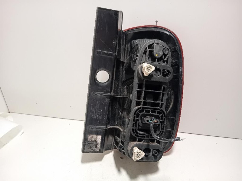 Fanale POST SX 265551679R Dacia Duster I 2014