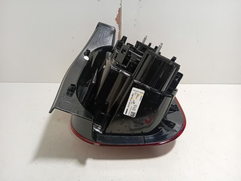 Fanale POST SX 265558514R Dacia Duster II 2018