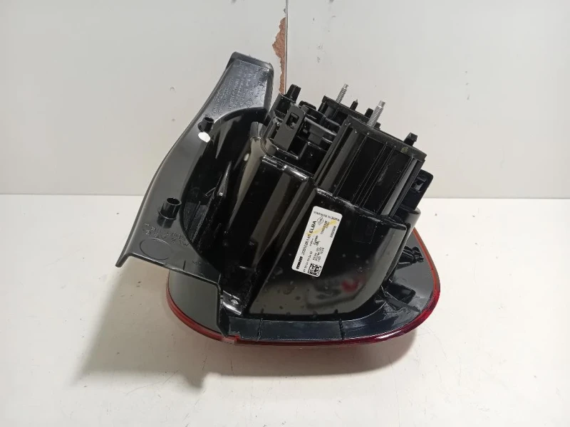 Fanale POST SX 265558514R Dacia Duster II 2018