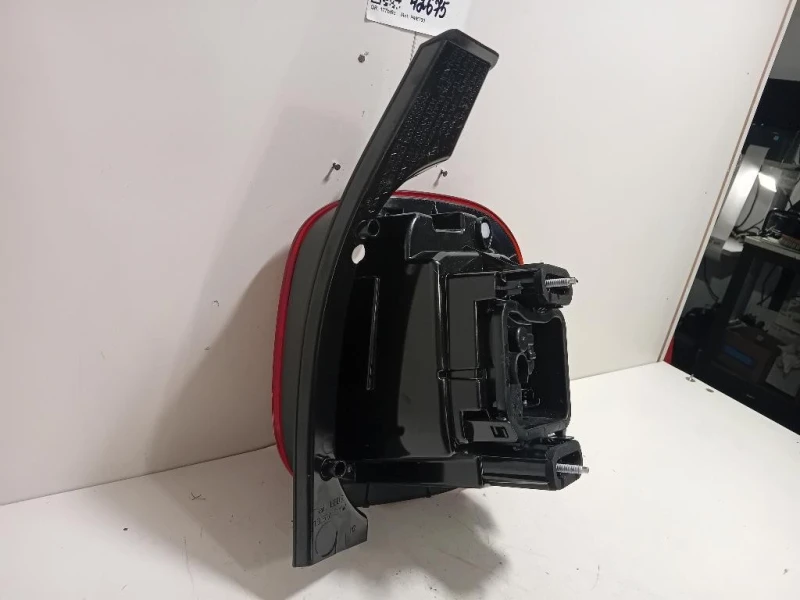 Fanale POST SX 265558514R Dacia Duster II 2018