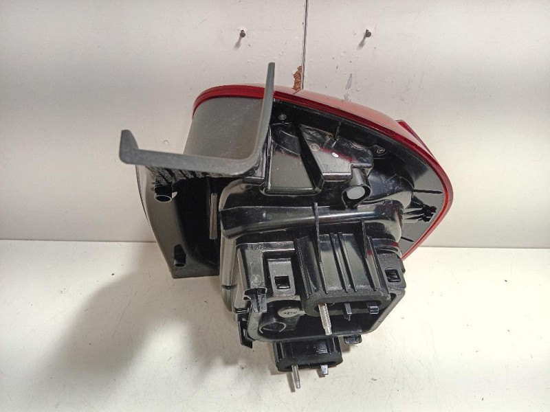 Fanale POST SX 265558514R Dacia Duster II 2021