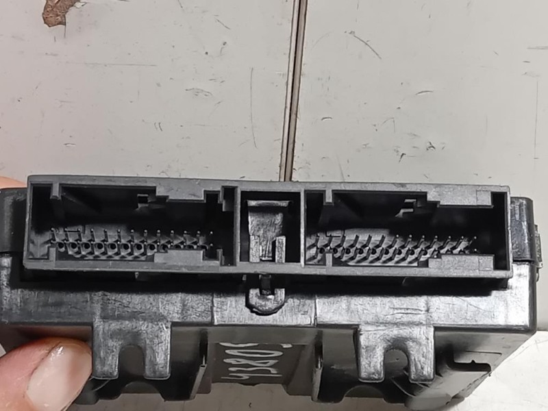 Centralina AC 64119311850-01 Bmw Serie 3 F31 Touring 2012