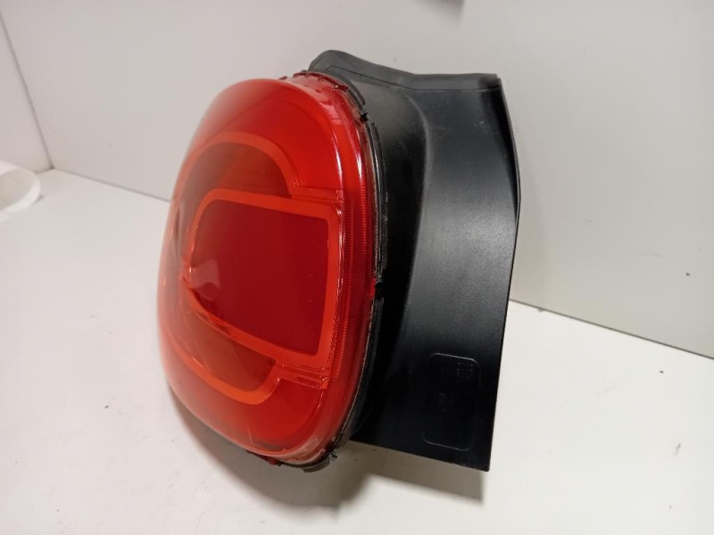 Fanale POST SX 51883572 Fiat 500L 2013