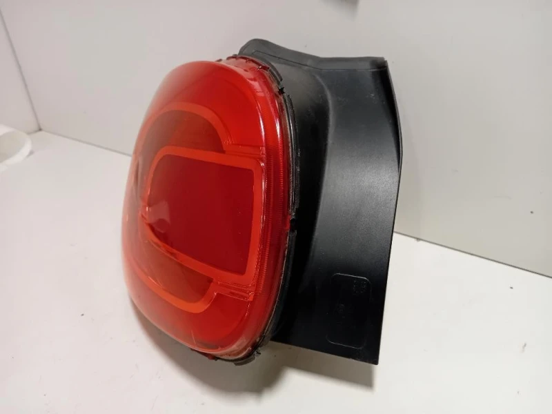 Fanale POST SX 51883572 Fiat 500L 2013