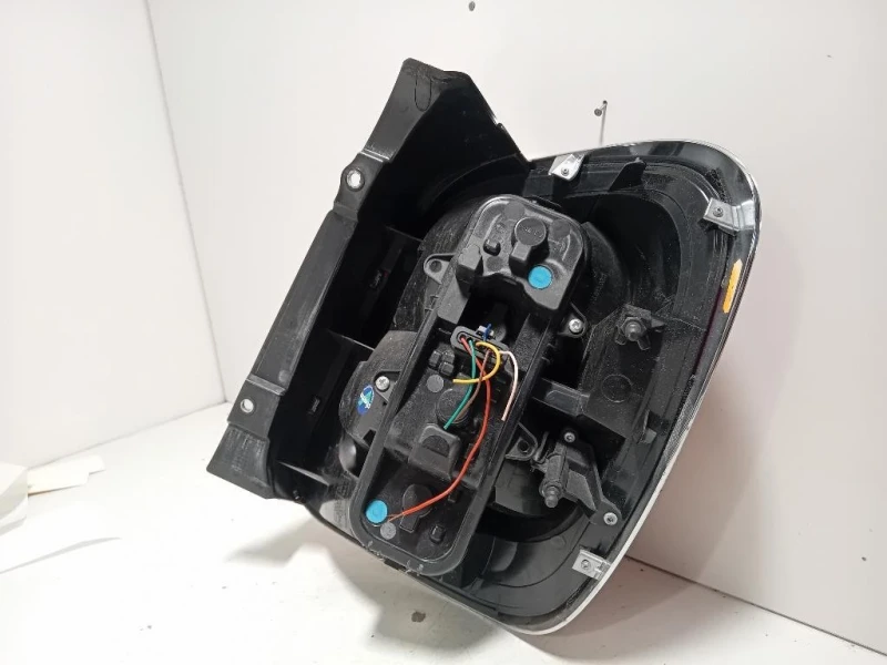 Fanale POST SX 51937403 Fiat 500X 2015