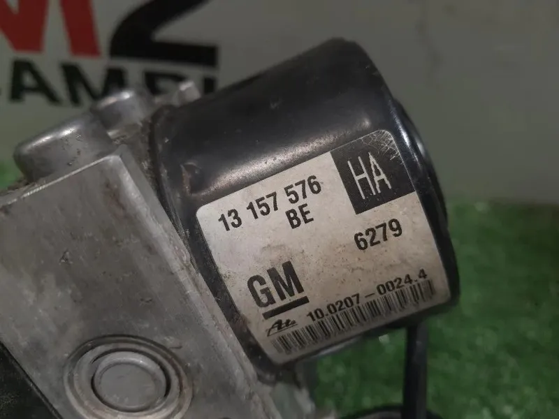 ABS Gruppo ANT 13157576 Opel Astra H Cabrio 2005